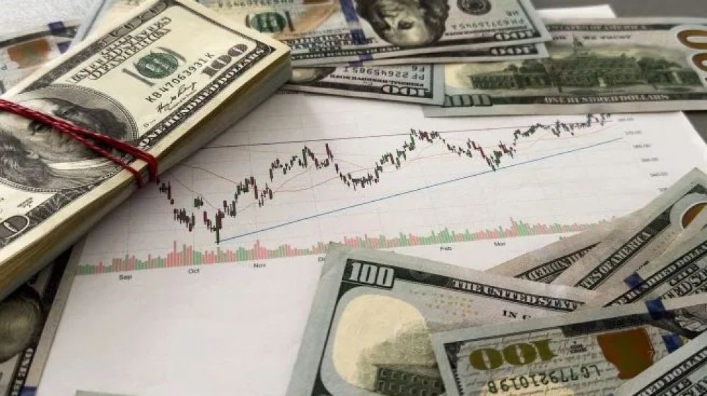 Caen los bonos en dlares en Wall Street, en medio de un contexto internacional adverso