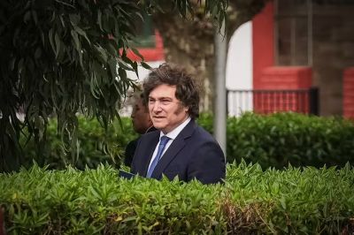 El Gobierno intenta recuperar la normalidad tras la centralidad del PJ por la detencin de Cristina Kirchner