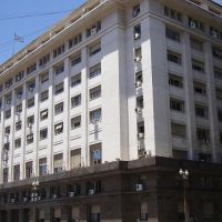 El Gobierno le sobrecumplió la meta fiscal al FMI