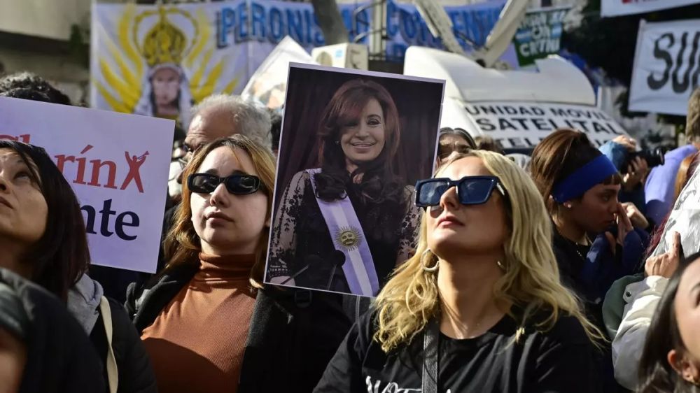 Para el Gobierno, la marcha por Cristina fue ms un guio al pasado que un gesto de poder