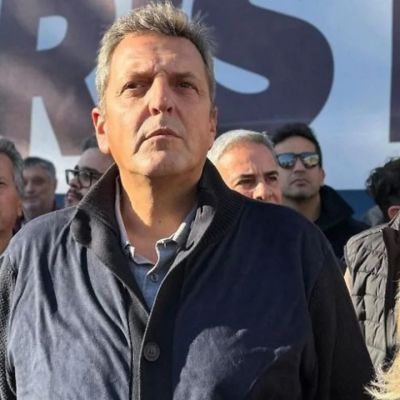 Con Cristina Kirchner presa, Massa impulsa un frente con el eje 