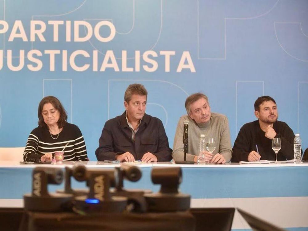 Massa reuni al Frente Renovador y advirti que la unidad del peronismo se construye con generosidad, no hay margen para mezquinos