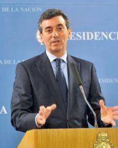 Randazzo apunt� contra "dirigentes del pasado" por la conflictividad social