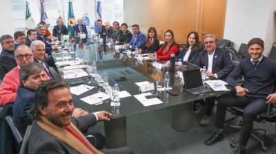 Los gobernadores van al Congreso para manotearle a Javier Milei la lapicera de los ATN
