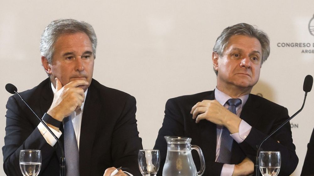 Ahora el mercado local castiga a Caputo, que no pudo renovar ms del 40% de la deuda en pesos