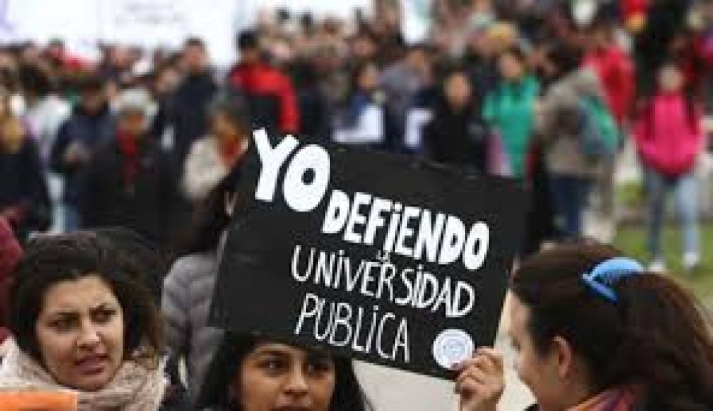 El presupuesto universitario es el ms bajo desde 2006 y la inversin por estudiante, la menor desde 2005