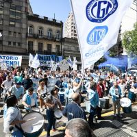 Tironeos en ATSA Buenos Aires por la oficializacin de listas para las elecciones sindicales que van a definir al sucesor de Hctor Daer