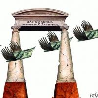 La fuga creció 60% en mayo, sumó presión y llegó a su pico desde 2019