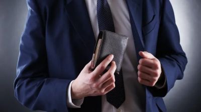 Por qu los salarios no alcanzan y son caros para las empresas