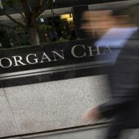 Toto Caputo y sus picantes salen a explicar por qu faltan dlares, mientras JP Morgan vende deuda