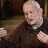 A los 98 aos falleci el Card. Luis Pascual Dri, confesor del papa Francisco
