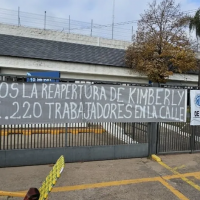 En medio de una aguda crisis en el sector industrial con prdidas masivas de empleos,  el sindicato de papeleros lanza paros de 48 y 72 horas