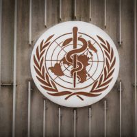 La OMS apuesta por subir los impuestos del tabaco, alcohol y bebidas azucaradas para 2035