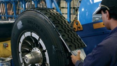El gremio del caucho SOCAYA logr un nuevo aumento paritario para la rama de gomeras y talleres de recauchutaje