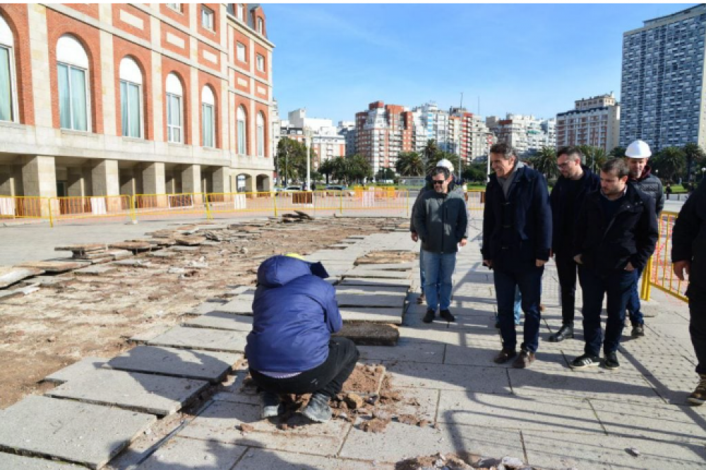 Con la presencia de Katopodis, se formaliz el inicio de las obras en la Rambla