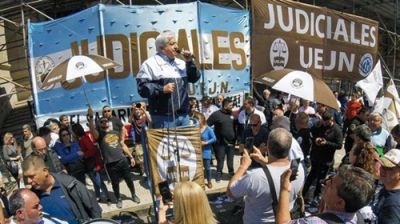 Judiciales lanzaron un nuevo paro en rechazo al aumento del 1,3% para mayo
