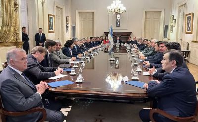 En medio del acecho opositor, el Gobierno proyecta convocar a las provincias para acercar posiciones