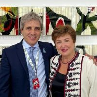 El equipo de Luis Caputo negocia en Washington con el FMI el desembolso de otros USD2000 millones