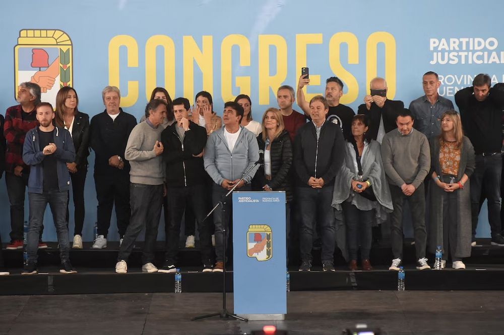 El PJ bonaerense llega a su congreso partidario en un clima hostil y de unidad por conveniencia