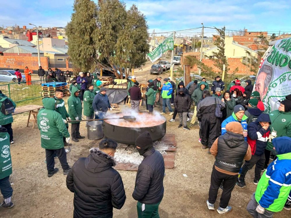 Reapareci Pablo Moyano en una actividad de Camioneros: Cuando el pueblo tiene hambre, hay que estar