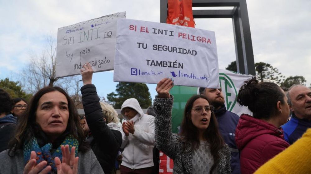 Trabajadores del INTI en estado de alerta: Atacar al Instituto es atacar a la Nacin