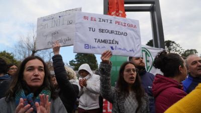 Trabajadores del INTI en estado de alerta: Atacar al Instituto es atacar a la Nacin