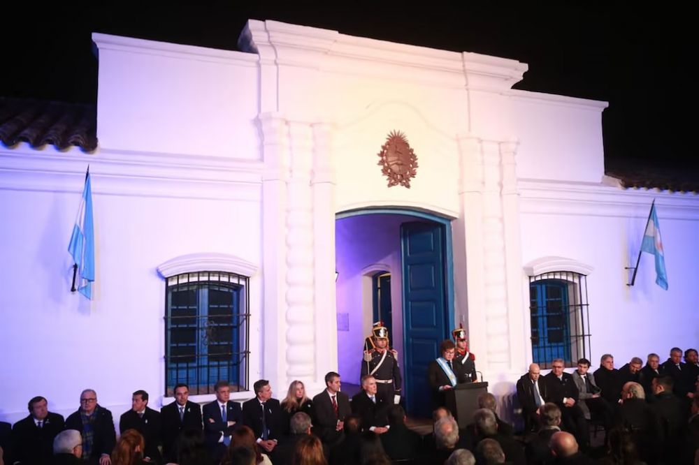Un ao despus del Pacto de Mayo, Milei vuelve a Tucumn con un apoyo reducido de los gobernadores