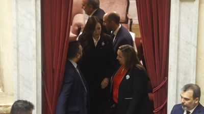 Acorralada por Milei, Villarruel ahora intenta frenar el proyecto de jubilaciones