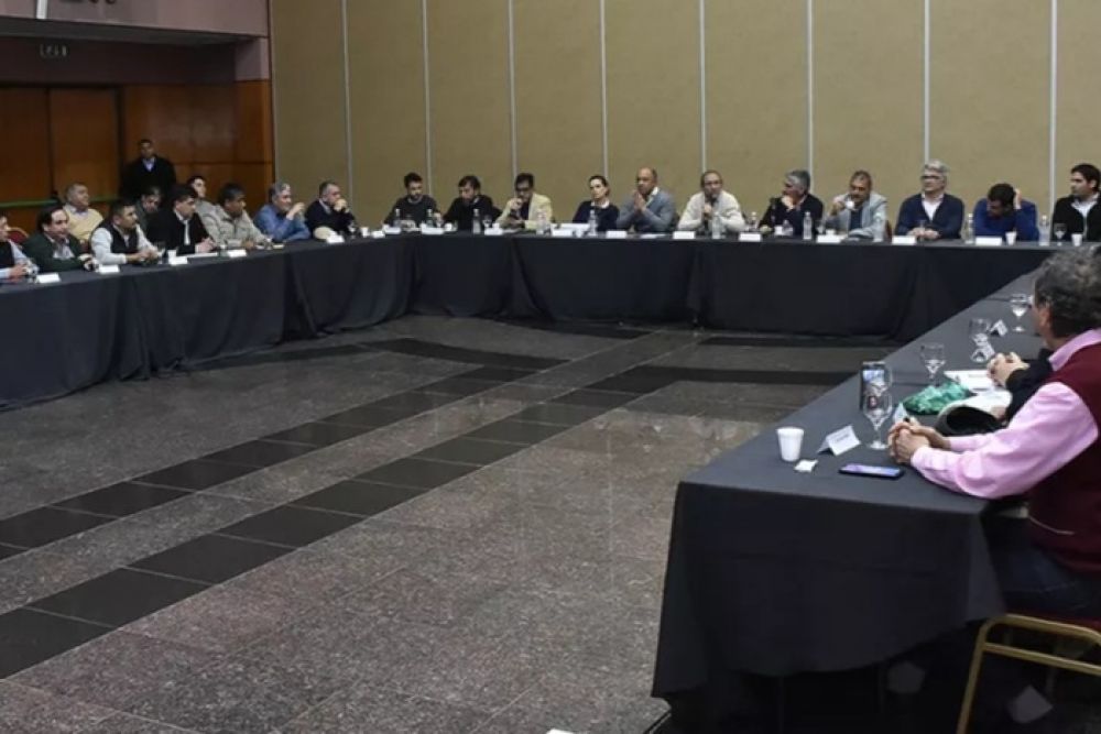 Paritarias: gremios docentes rechazan el 9% y esperan una nueva propuesta