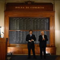 Milei confirm que vetar las leyes sancionadas este jueves por el Senado y calific de 