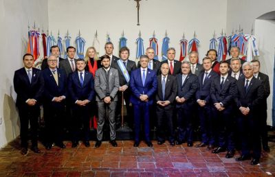 Javier Milei tuvo su peor da en el Congreso: los gobernadores se impusieron y lo obligan a repartir fondos