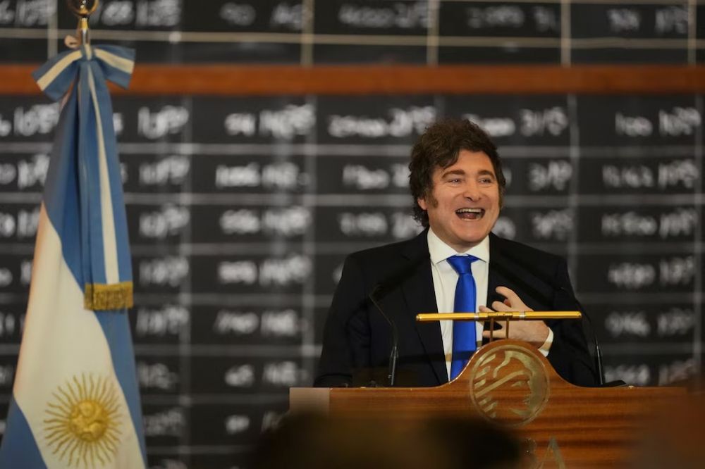 Nuevo guio del Gobierno a los inversores: veto al aumento del gasto y compromiso de supervit fiscal