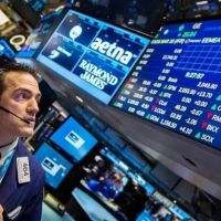 El Senado impact en los mercados: se desplomaron las acciones y cayeron los bonos por la nueva ley jubilatoria