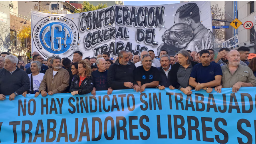La CGT ya defini su prxima protesta contra Milei, mientras analiza una oferta electoral de Kicillof menor a la esperada