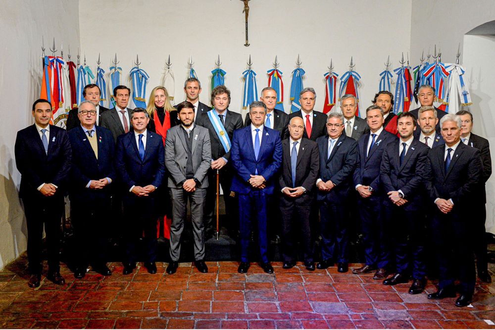 Milei, ante el reto de llegar a octubre sin apoyo de gobernadores