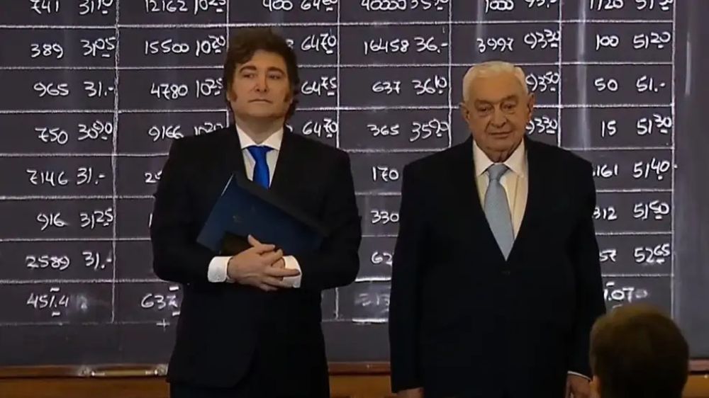 Aplausos para Javier Milei, pero tambin incertidumbre electoral: la Bolsa perdi ms del 20% de su valor en 2025