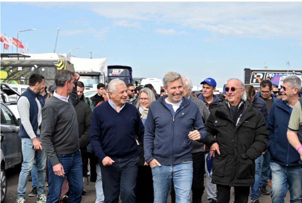 Frigerio visit el Autdromo de Concepcin del Uruguay durante la 8 fecha del Turismo Carretera
