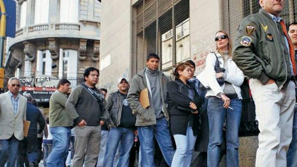 Desde que asumi Javier Milei, se perdieron 300.000 puestos de trabajo
