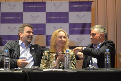 Recta final: cmo vienen las negociaciones entre LLA y PRO para los ms de 1000 cargos en juego en PBA