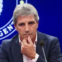 El Gobierno sali a ponerle un techo de $1.300 al dlar oficial para evitar un impacto sobre la inflacin