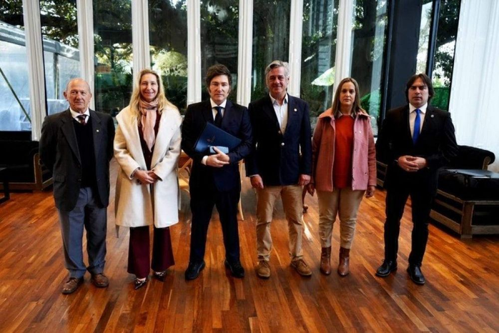 Inslita reunin de Milei y la Mesa de Enlace