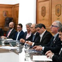 Tensin entre el Gobierno y las provincias: reunin pendiente y conversaciones informales por los vetos