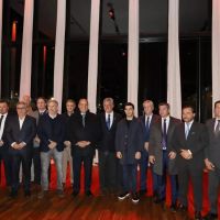 Sin cumbre y sin tregua: Francos y los gobernadores se cruzaron en La Rural en medio de la tensin por los fondos