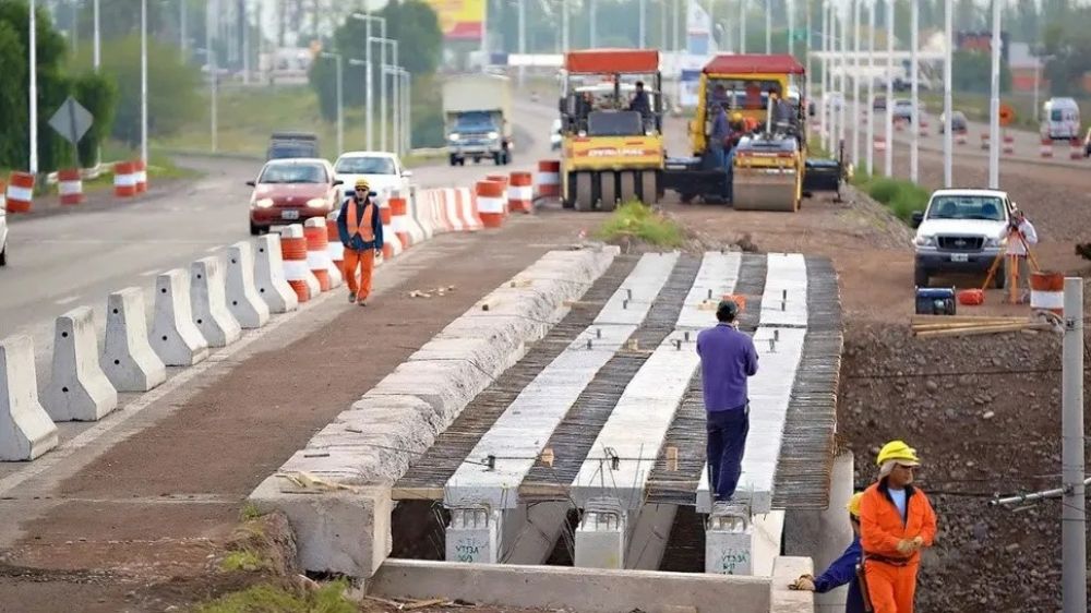 Obras congeladas, rutas obsoletas y peajes sin futuro: la advertencia del G6 y la CGT en la Rural