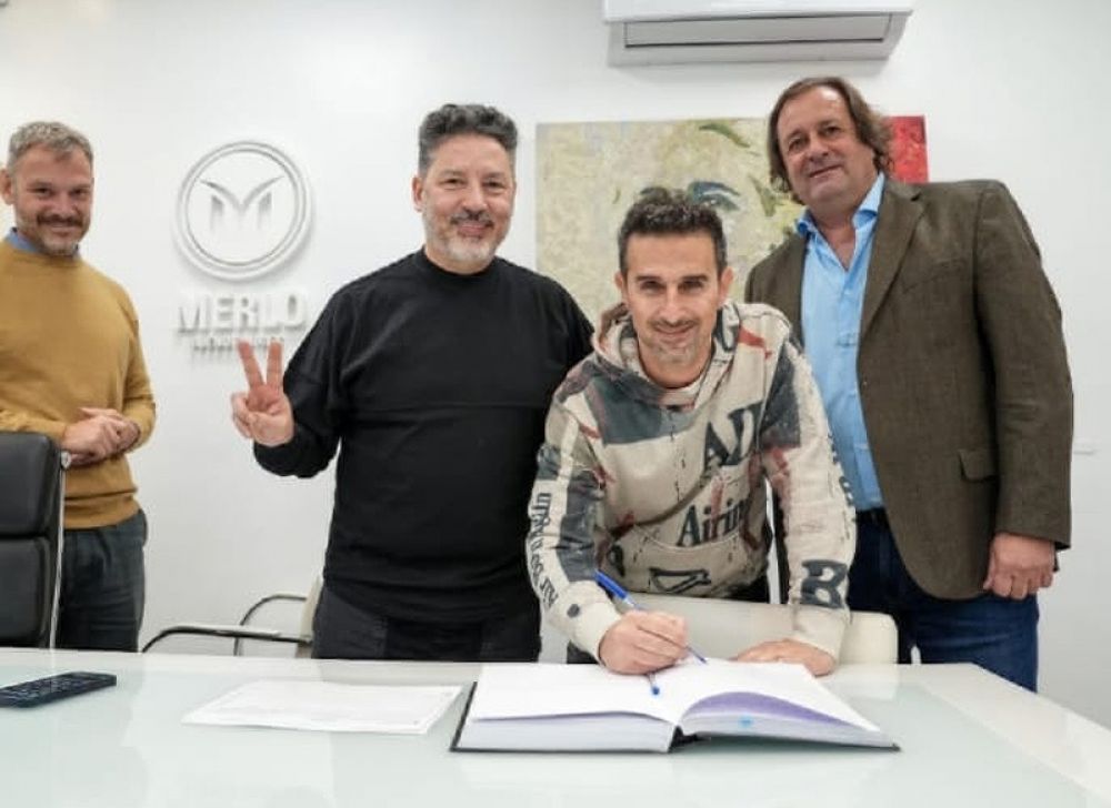 Lucas Scarcella, el elegido de Gustavo Menndez para encabezar la boleta de Fuerza Patria en Merlo