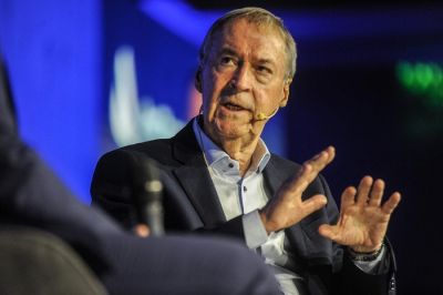 Schiaretti ser candidato y asoman tres peronismos en Crdoba