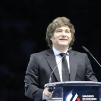 Javier Milei pisa Córdoba para participar de un evento libertario y fidelizar el voto oficialista