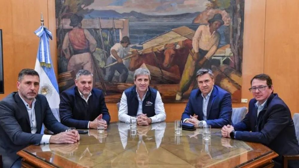 Nacin y gobernadores se enrostran fotos cruzadas en medio de la pelea por fondos