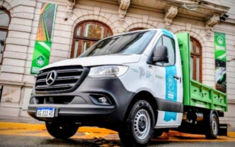 Ensenada: piden poner en funcionamiento el camin donado para residuos reciclables