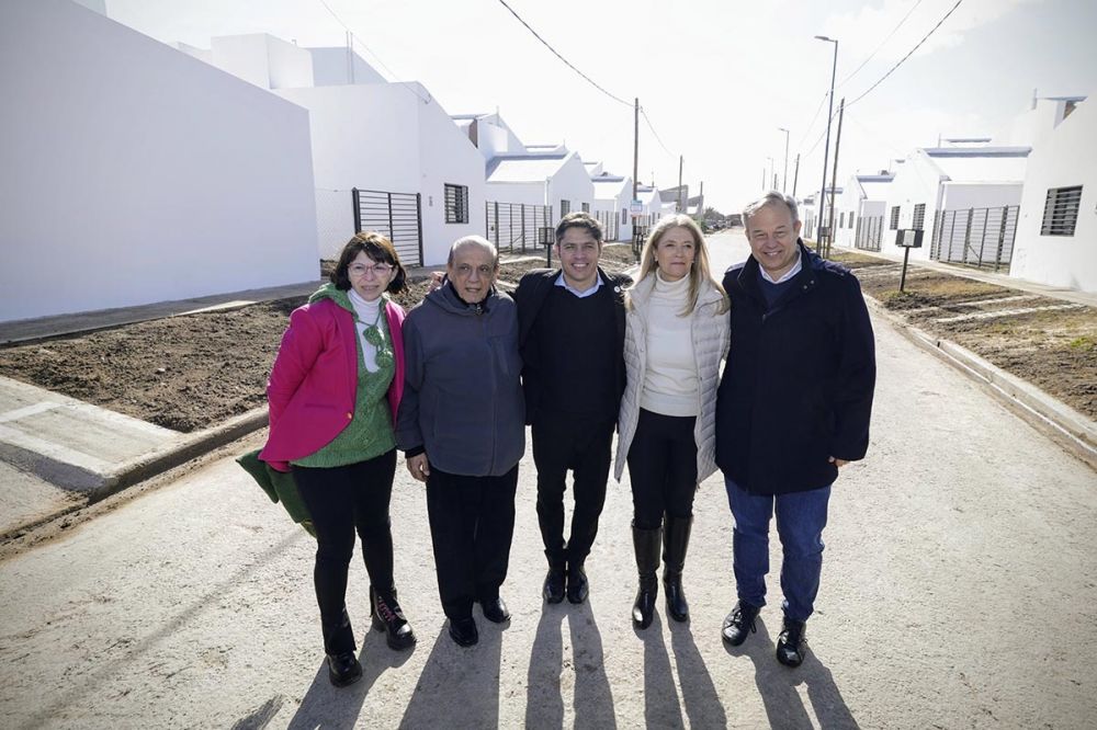Kicillof se pone al frente de la campaa y volvi a mostrarse con sus candidatos: Hay una sola boleta para parar a Milei y dice Fuerza Patria